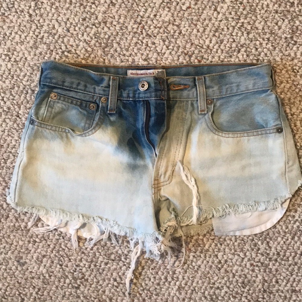 Abercrombie & Fitch denim short